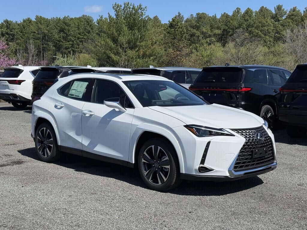 2026 LEXUS UX