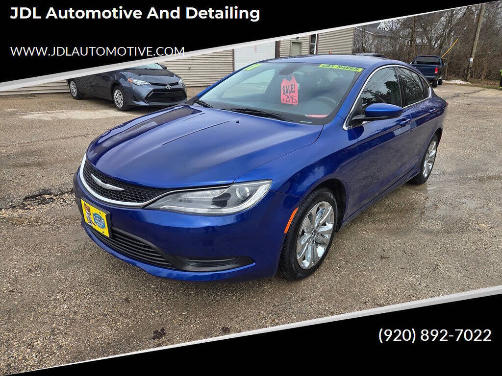 2017 CHRYSLER 200