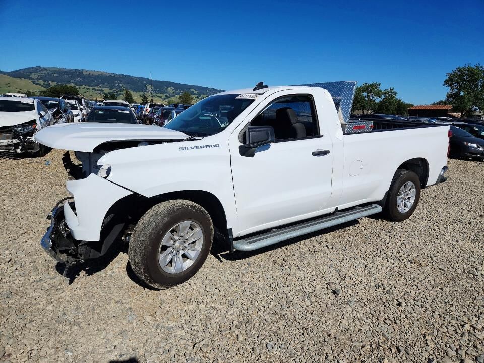 2024 CHEVROLET Silverado