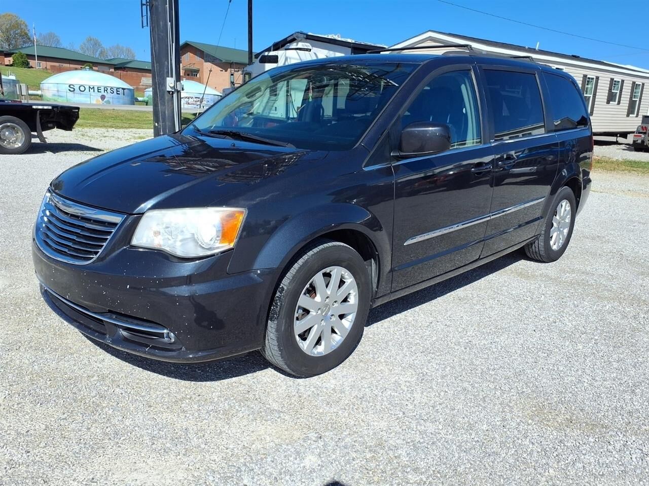 2014 CHRYSLER Town and Country