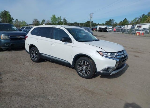 2017 MITSUBISHI Outlander