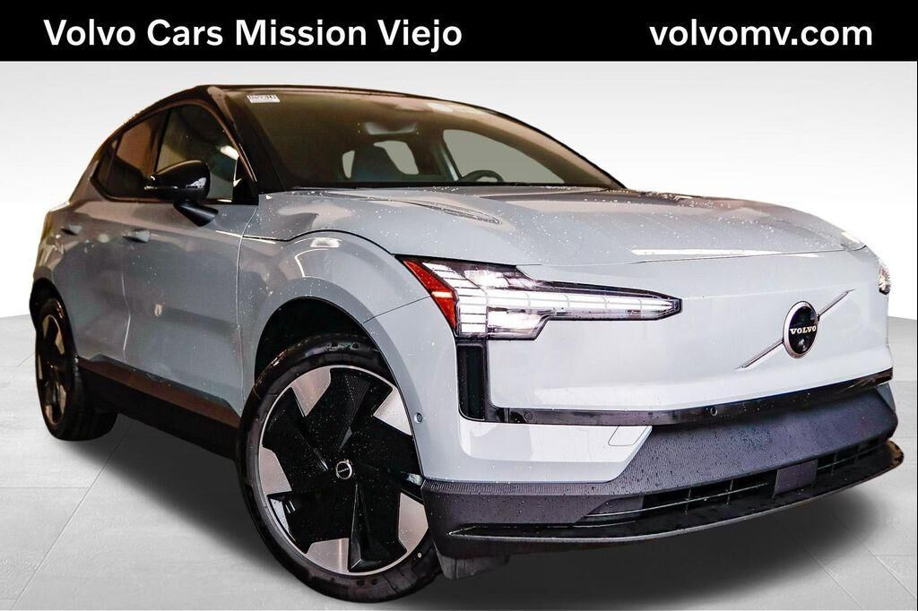 2025 VOLVO EX30