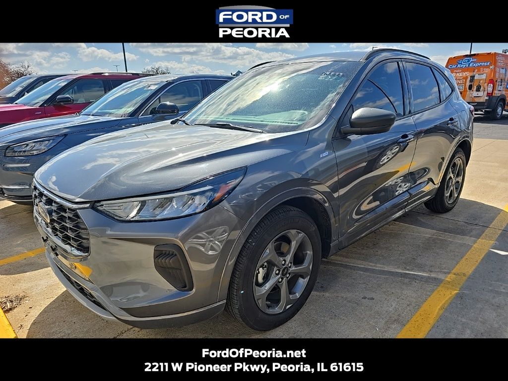 2024 FORD Escape
