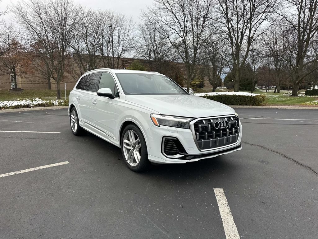 2025 AUDI Q7