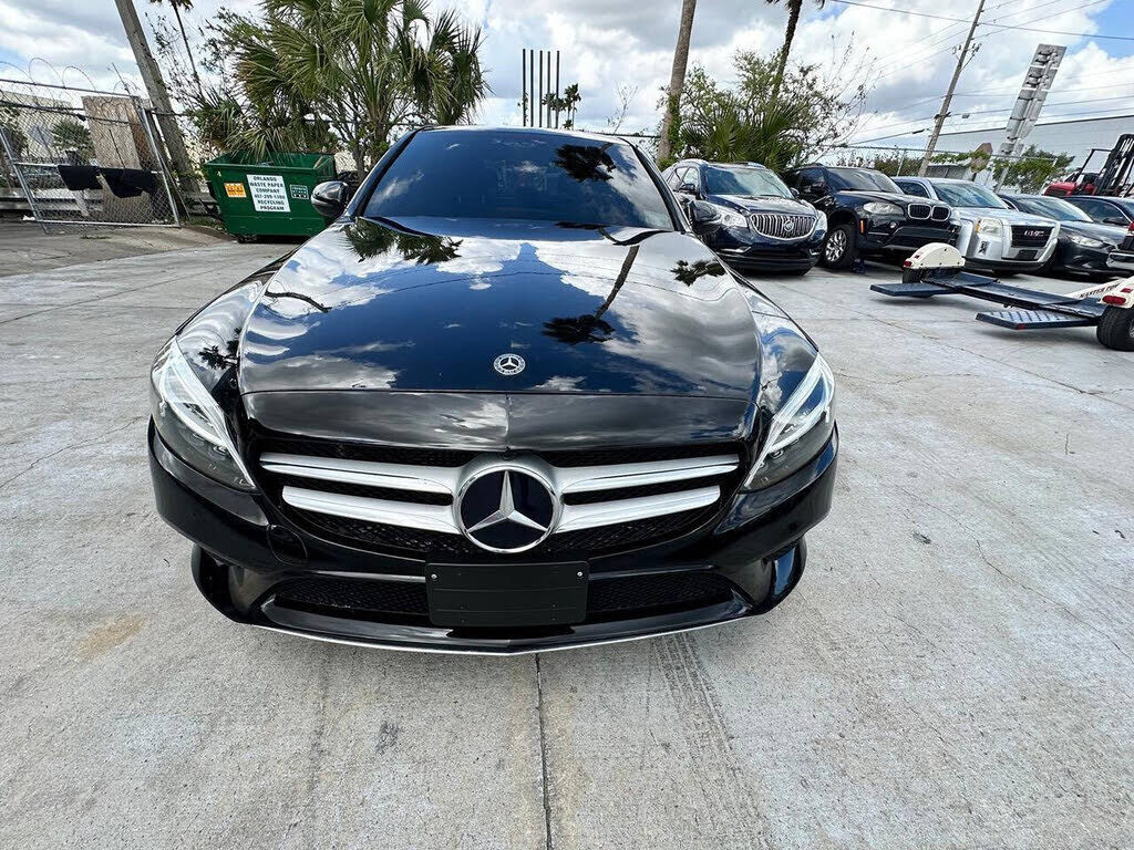 2019 MERCEDES-BENZ C-Class