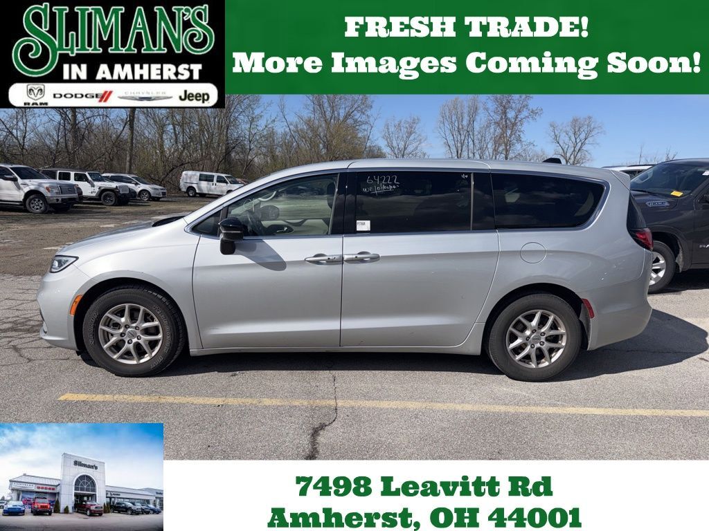 2024 CHRYSLER Pacifica