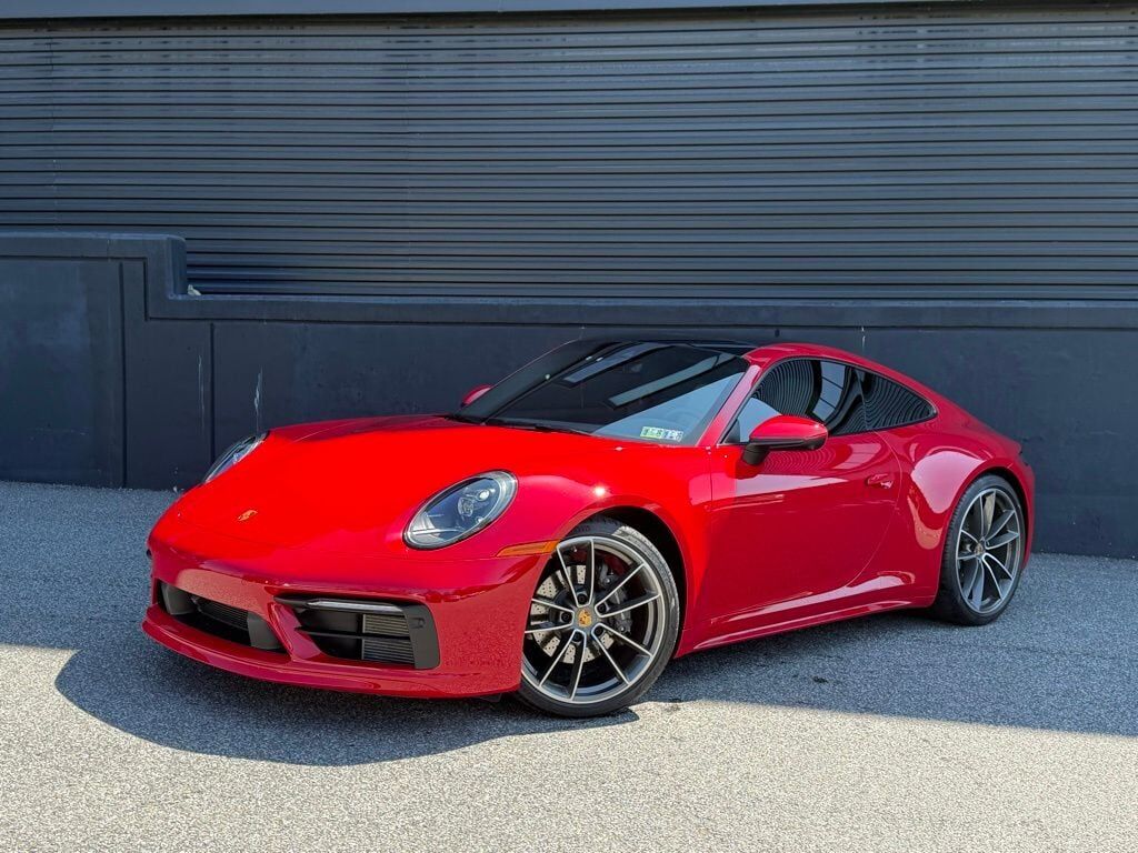 2024 PORSCHE 911