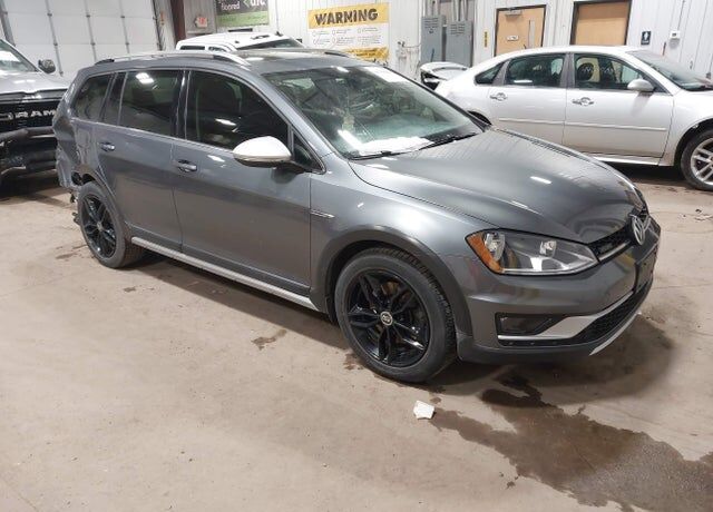 2017 VOLKSWAGEN Golf Alltrack
