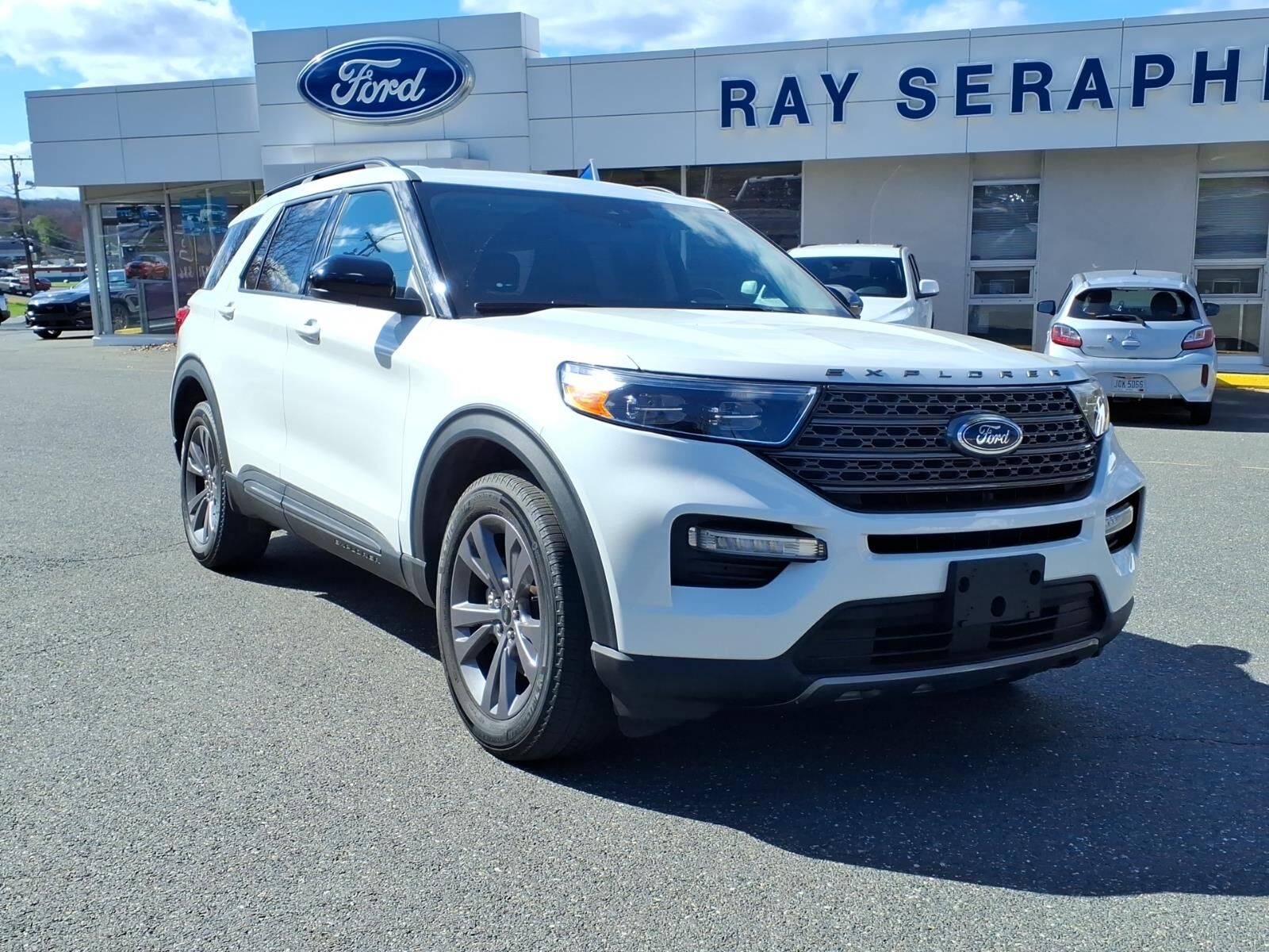 2022 FORD Explorer