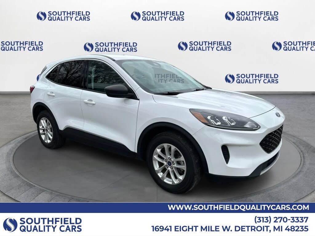 2022 FORD Escape