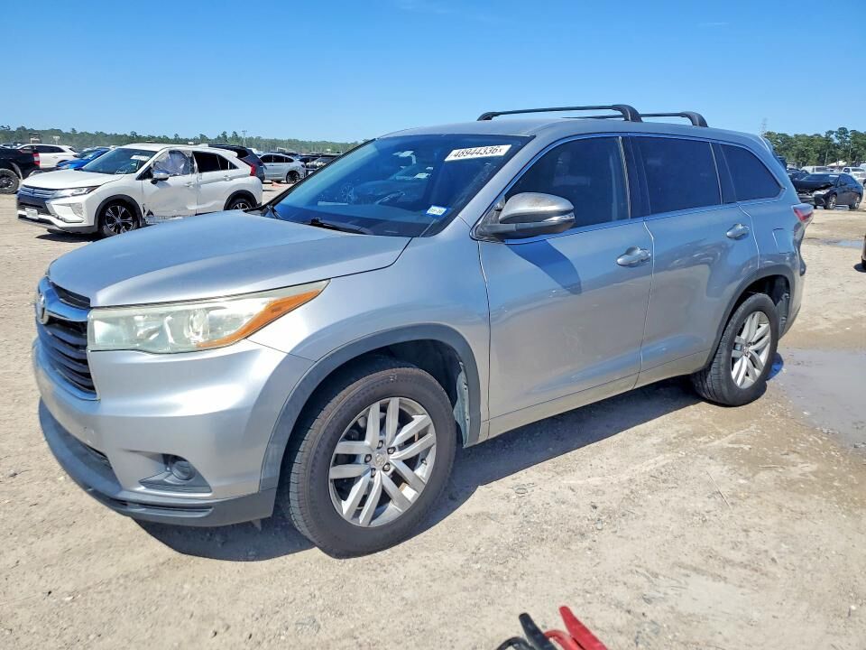 2015 TOYOTA Highlander