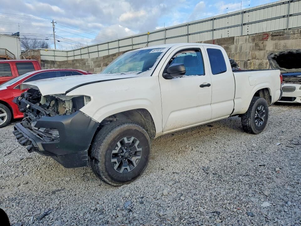2022 TOYOTA Tacoma
