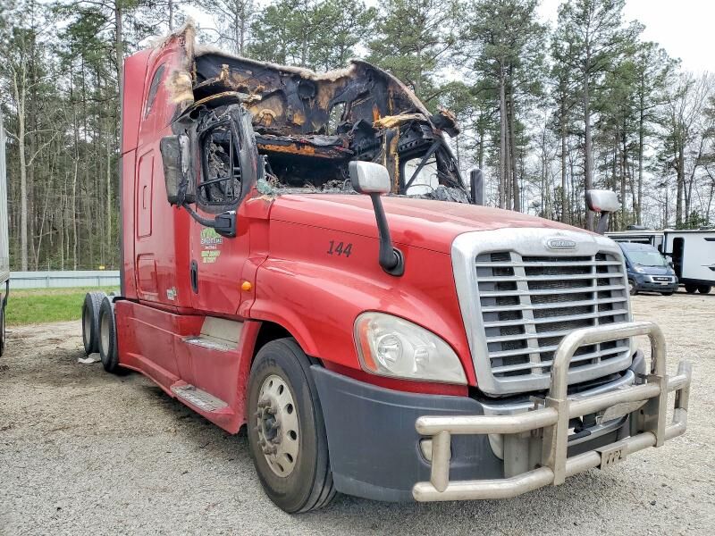 2015 FREIGHTLINER Cascadia