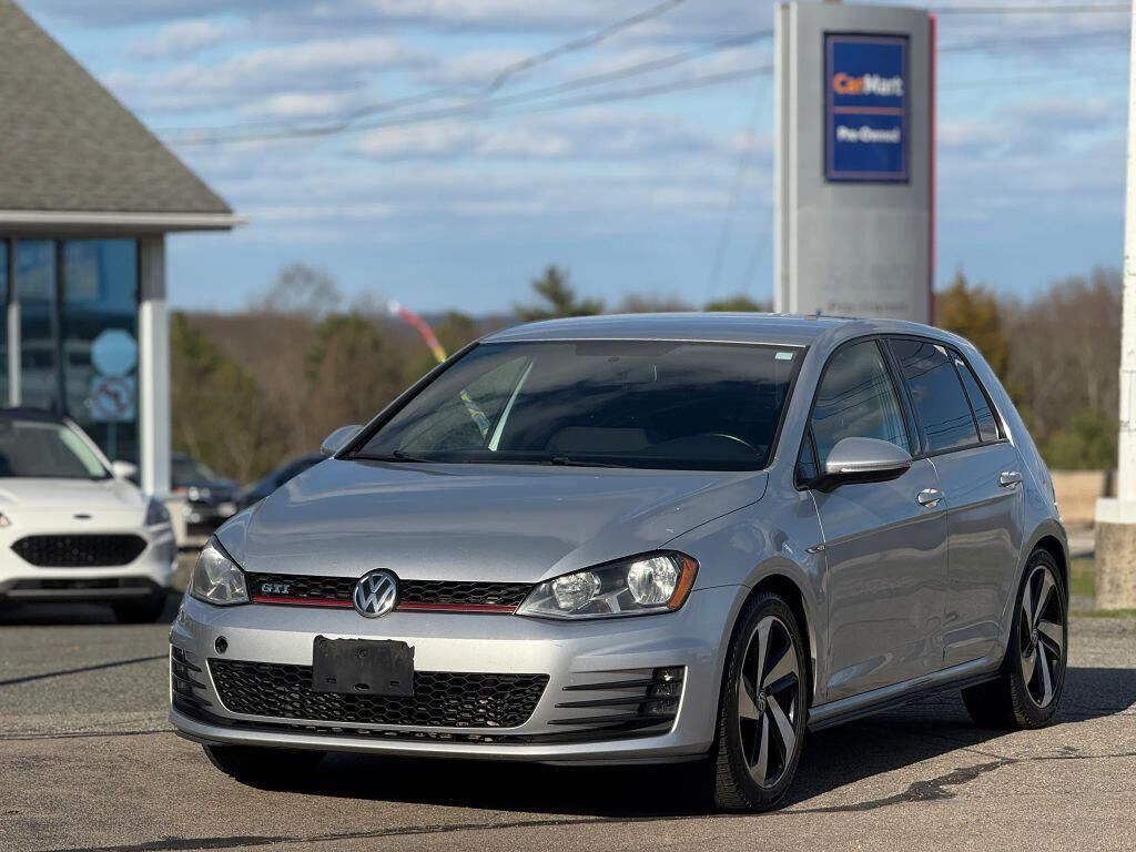 2017 VOLKSWAGEN Golf GTI
