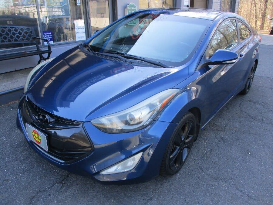 2014 HYUNDAI Elantra
