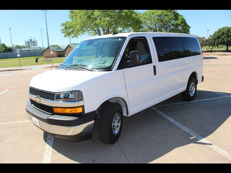 2020 CHEVROLET Express