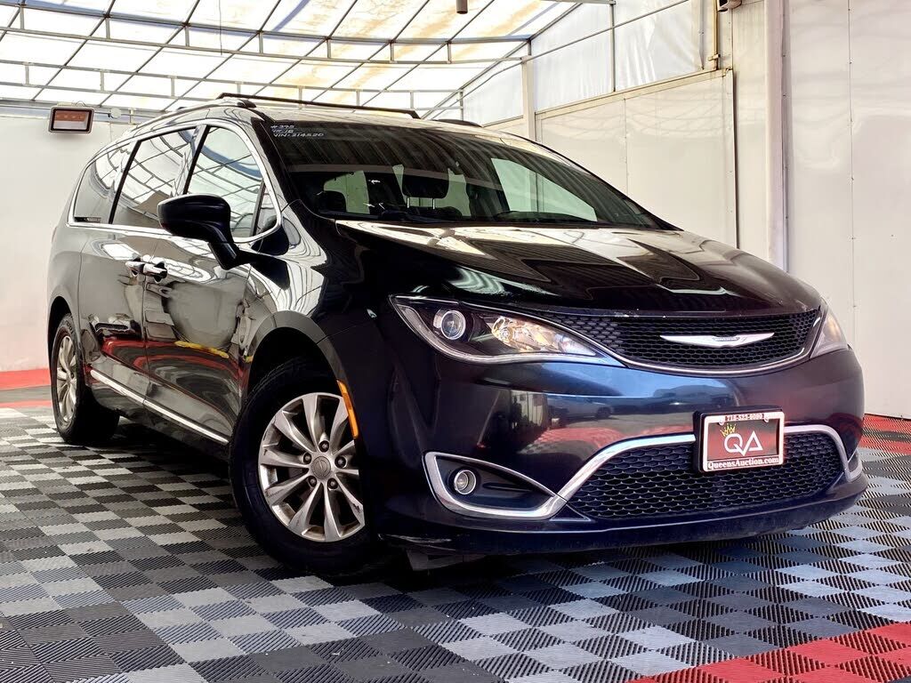 2018 CHRYSLER Pacifica