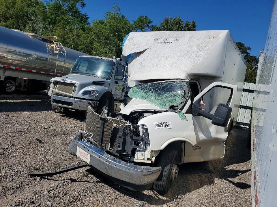 2022 CHEVROLET Express