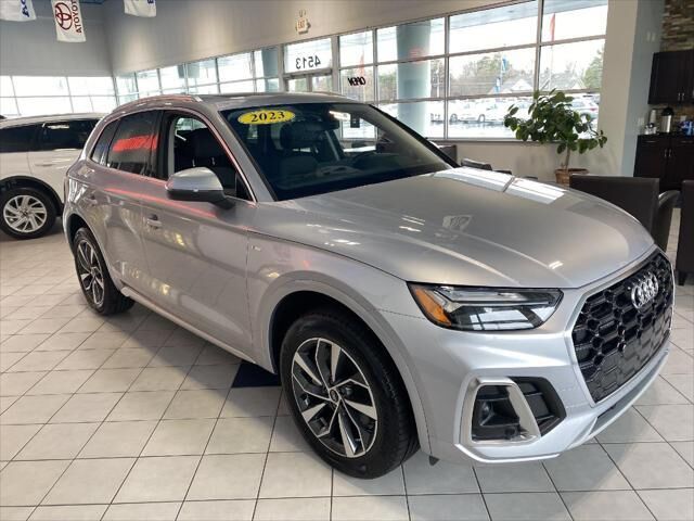 2023 AUDI Q5
