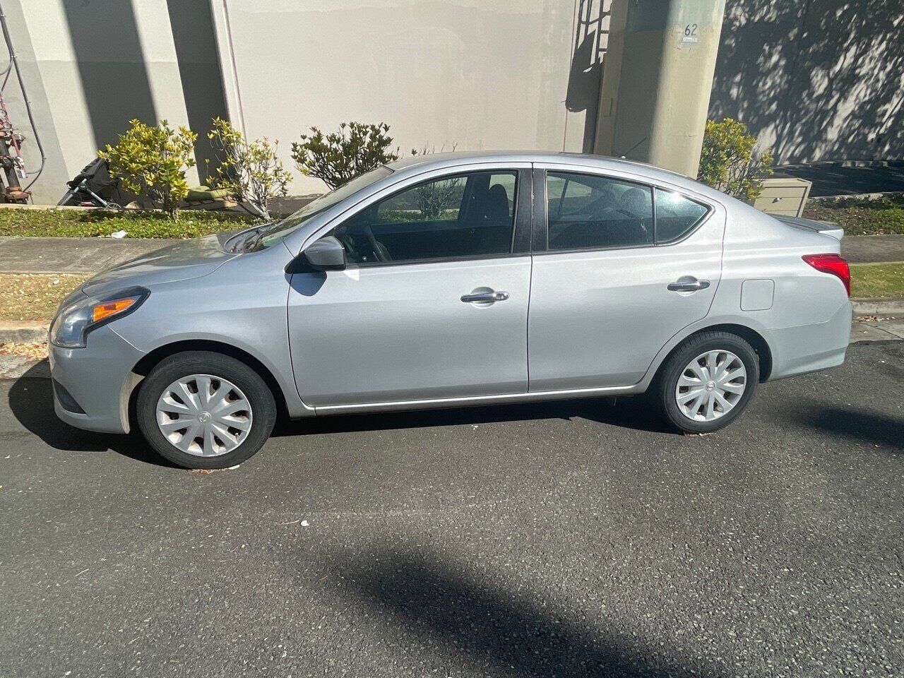 2016 NISSAN Versa