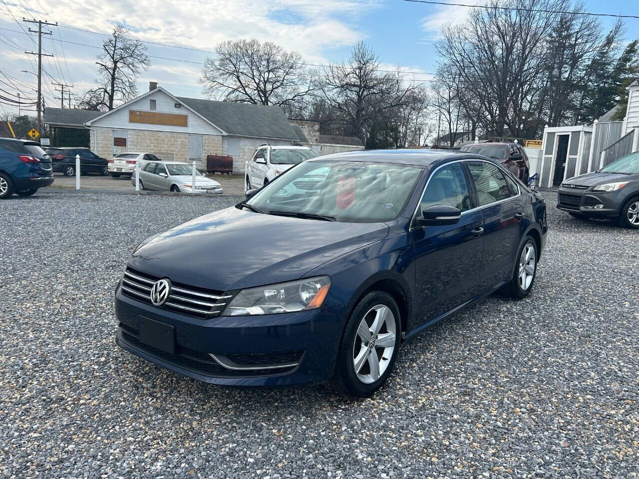 2013 VOLKSWAGEN Passat