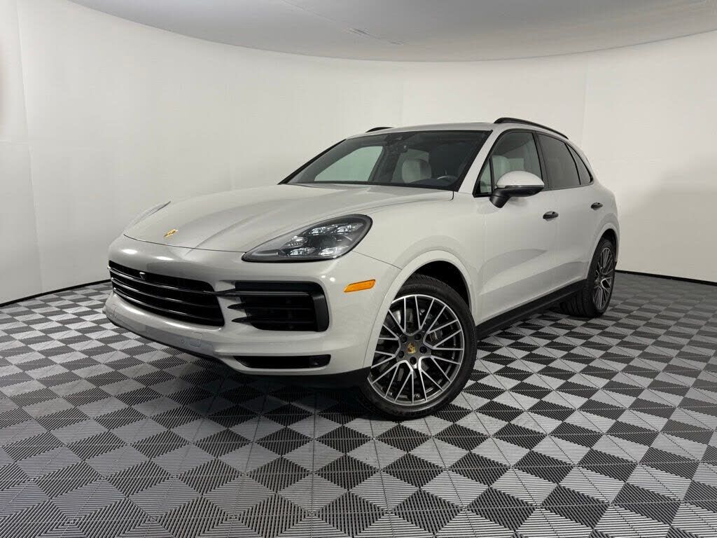 2021 PORSCHE Cayenne