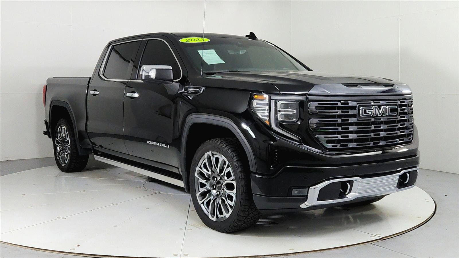 2023 GMC Sierra
