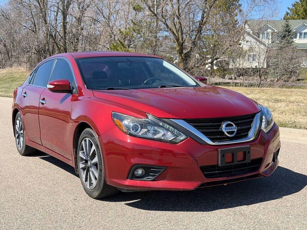 2016 NISSAN Altima