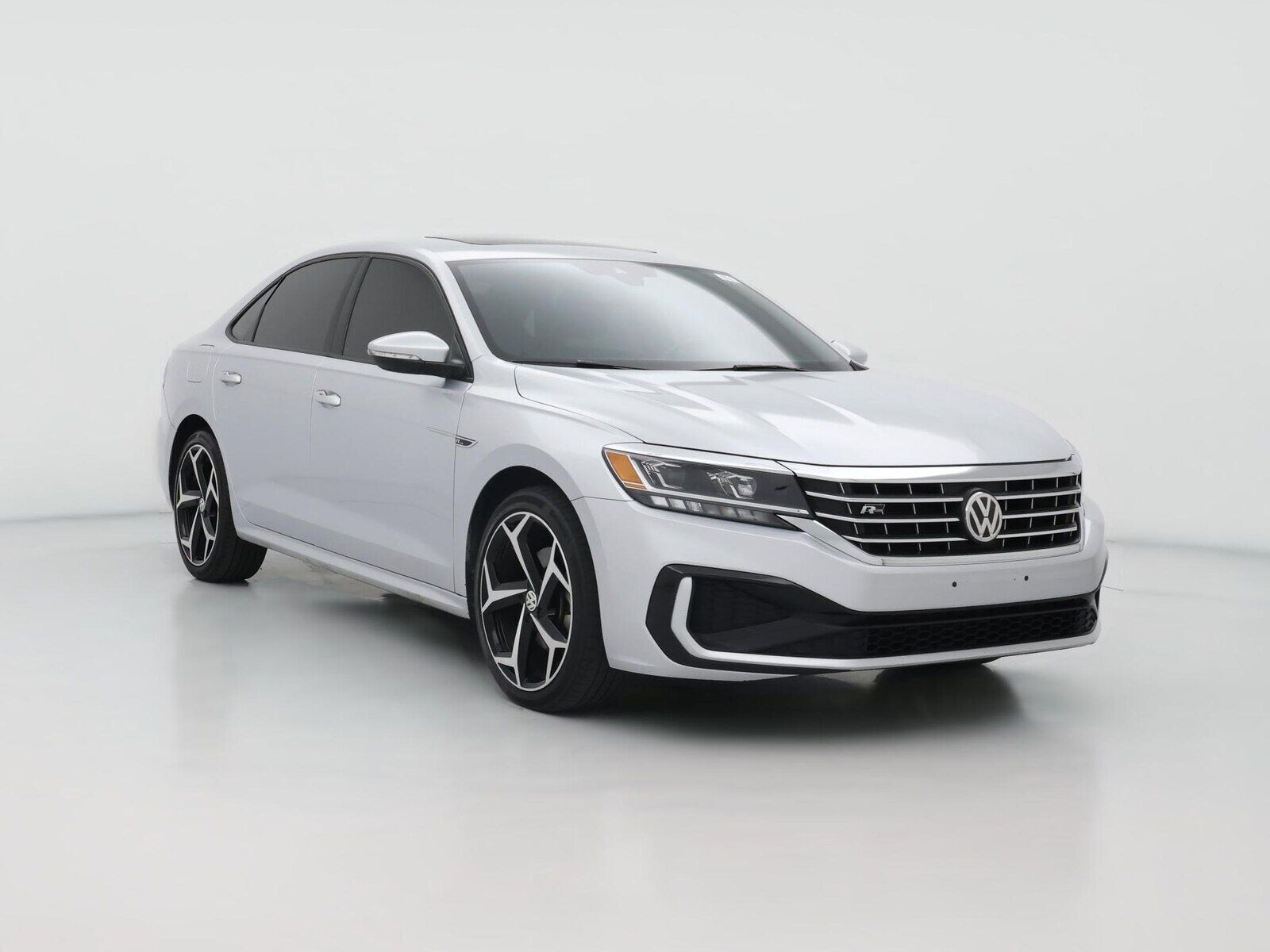 2021 VOLKSWAGEN Passat