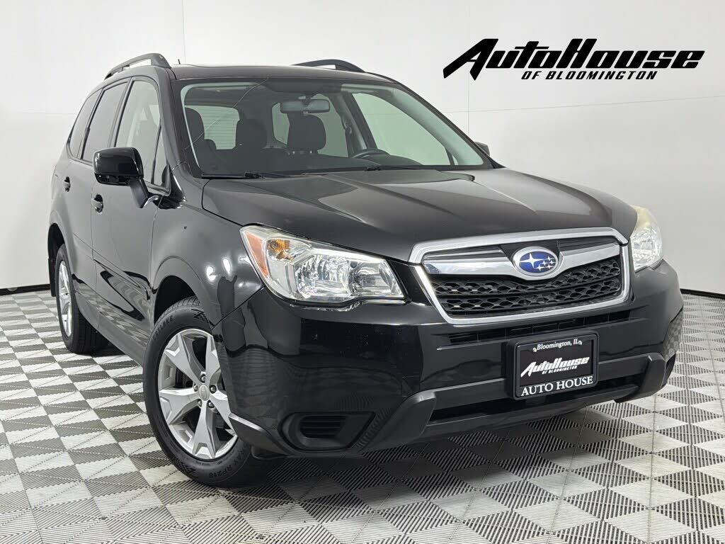 2015 SUBARU Forester