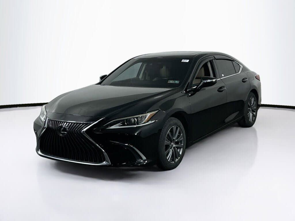 2019 LEXUS ES