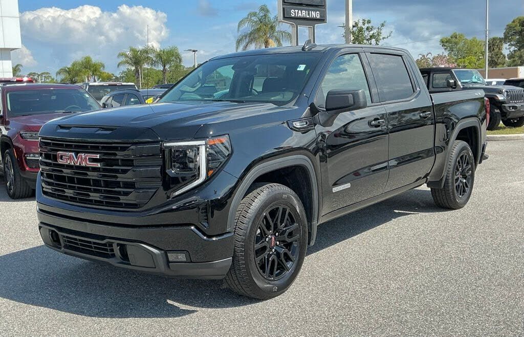 2025 GMC Sierra