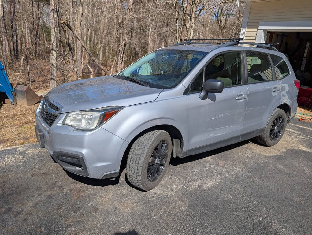 2017 SUBARU Forester