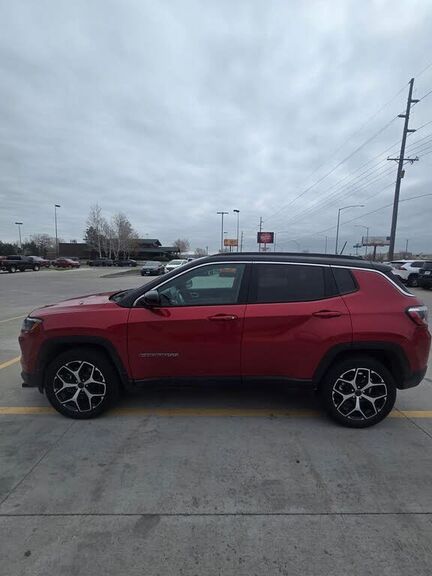 2025 JEEP Compass