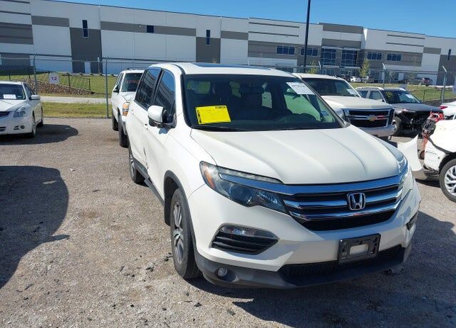 2017 HONDA Pilot