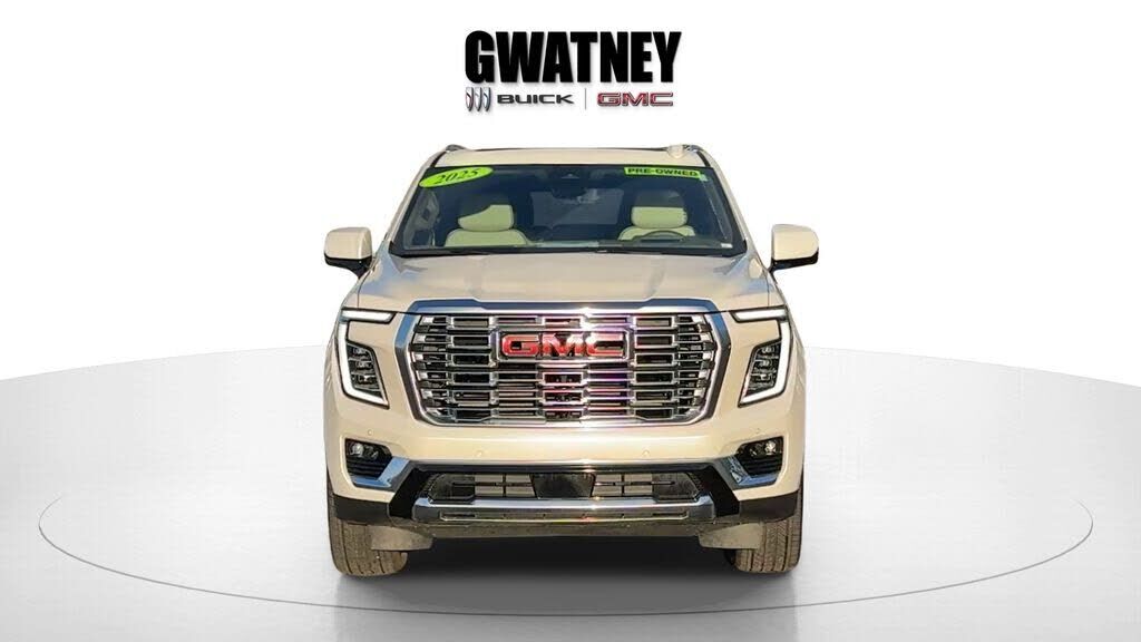 2025 GMC Yukon XL