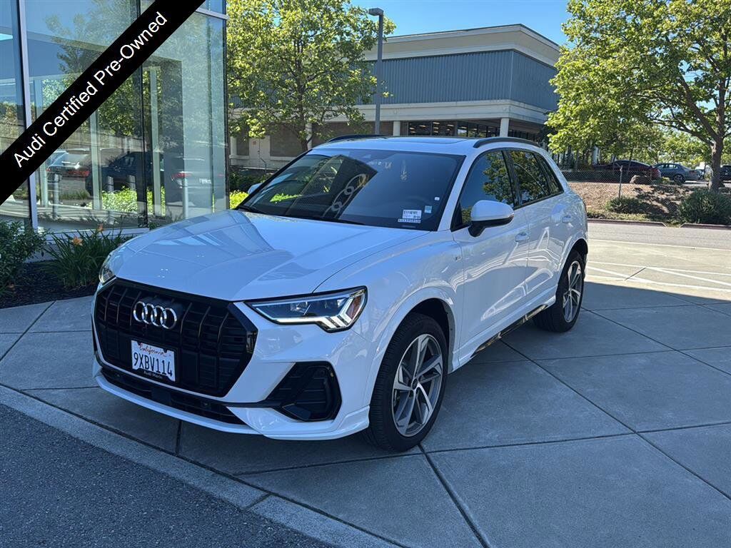 2025 AUDI Q3