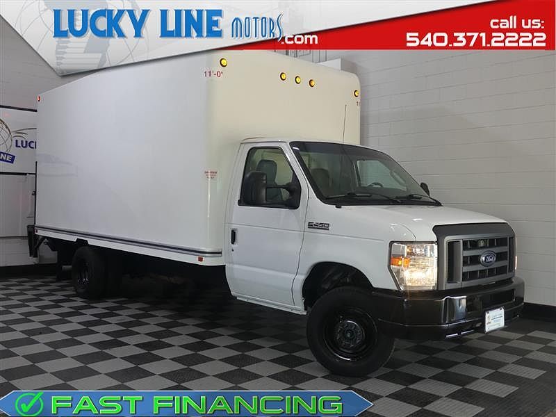 2019 FORD E-450