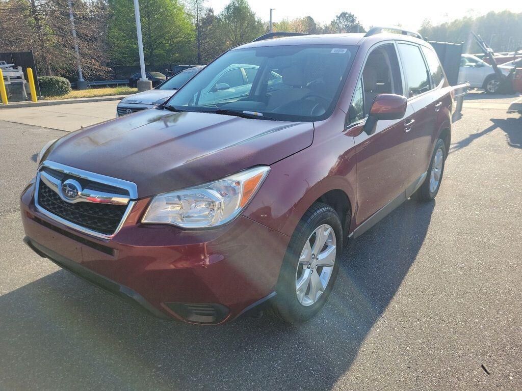 2015 SUBARU Forester