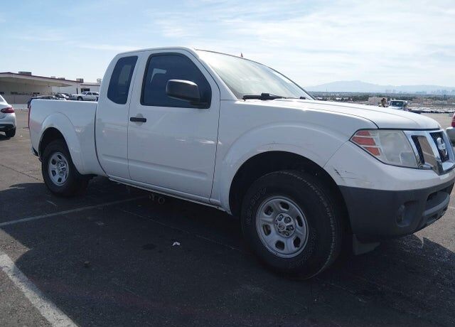 2015 NISSAN Frontier