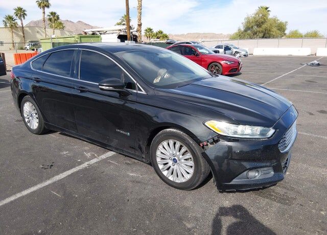 2013 FORD Fusion