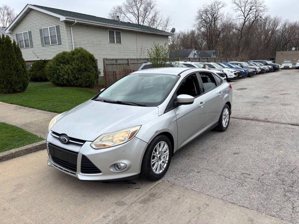 2012 FORD Focus