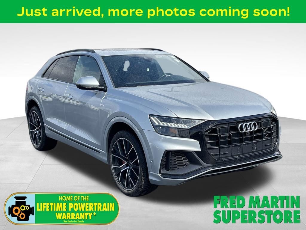2023 AUDI Q8