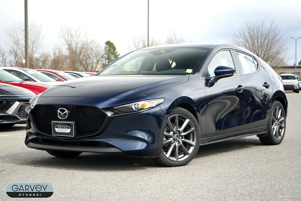 2023 MAZDA Mazda3