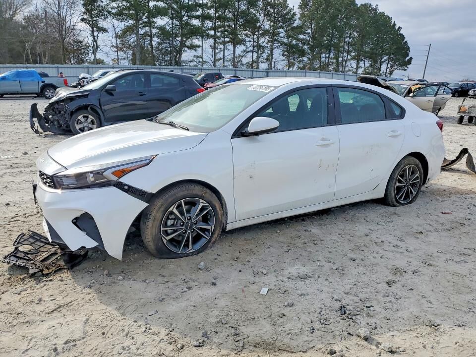 2024 KIA Forte