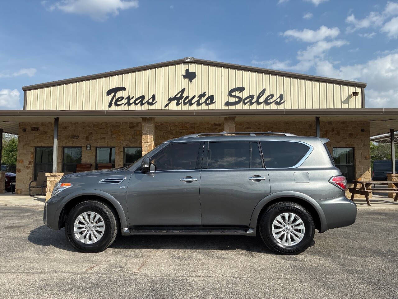 2018 NISSAN Armada