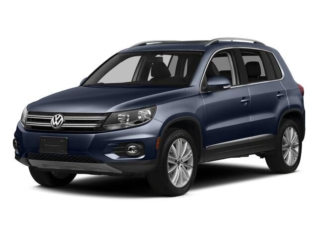 2016 VOLKSWAGEN Tiguan