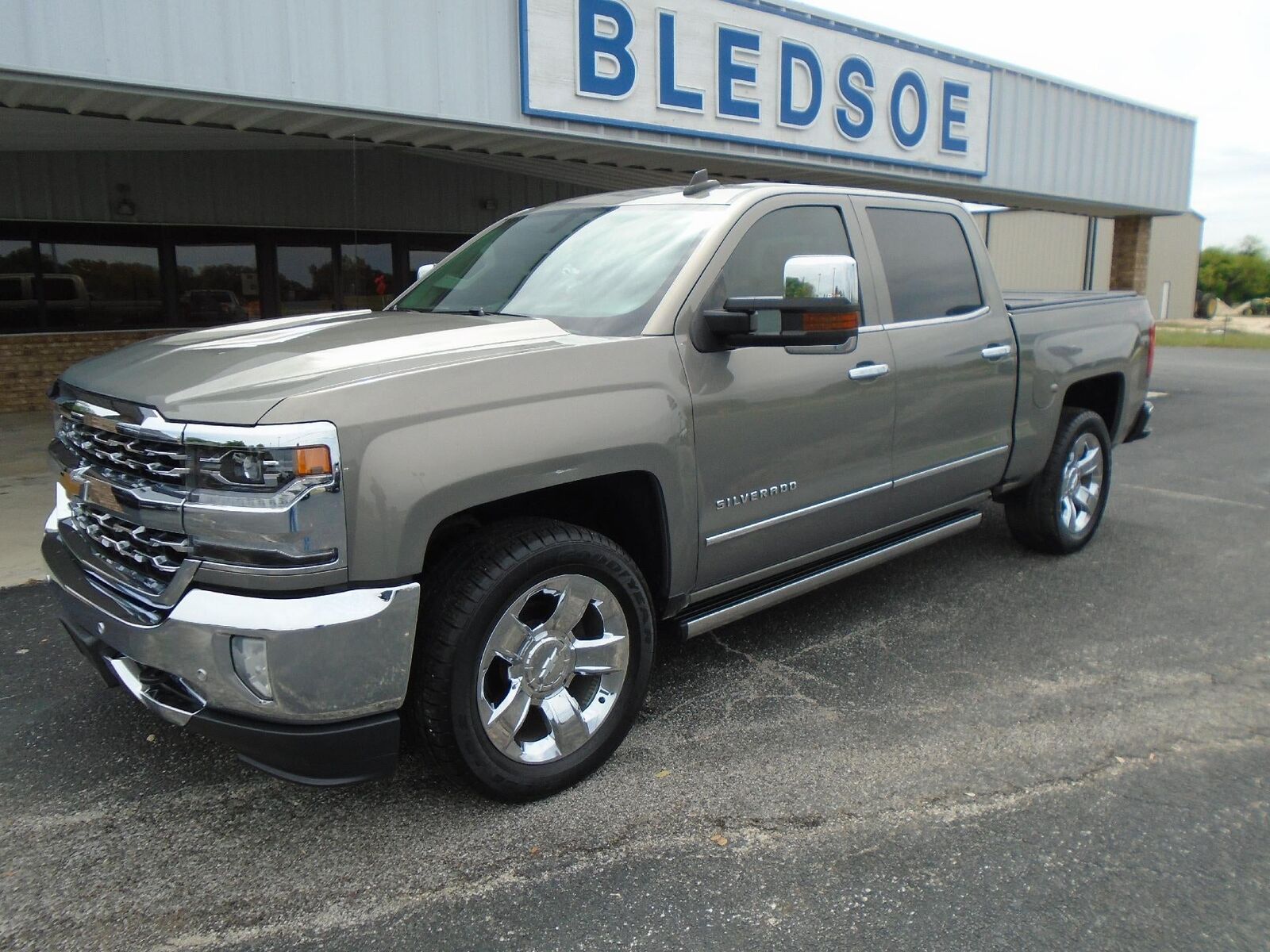 2017 CHEVROLET Silverado