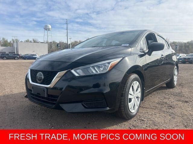2020 NISSAN Versa