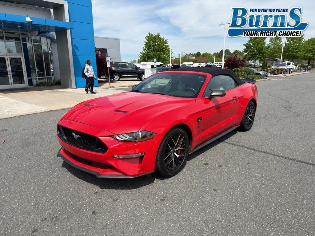 2019 FORD Mustang